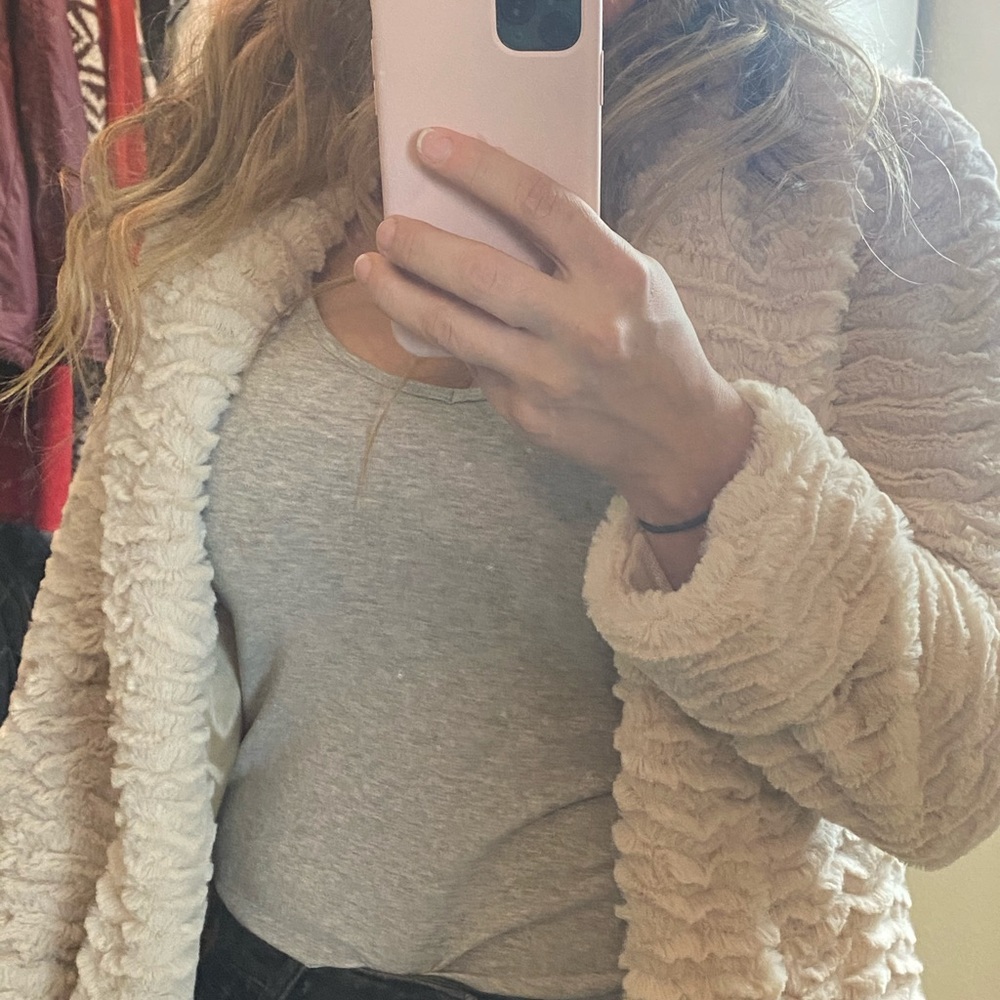 Furry Jacket/ blazer - Picture 2 of 6